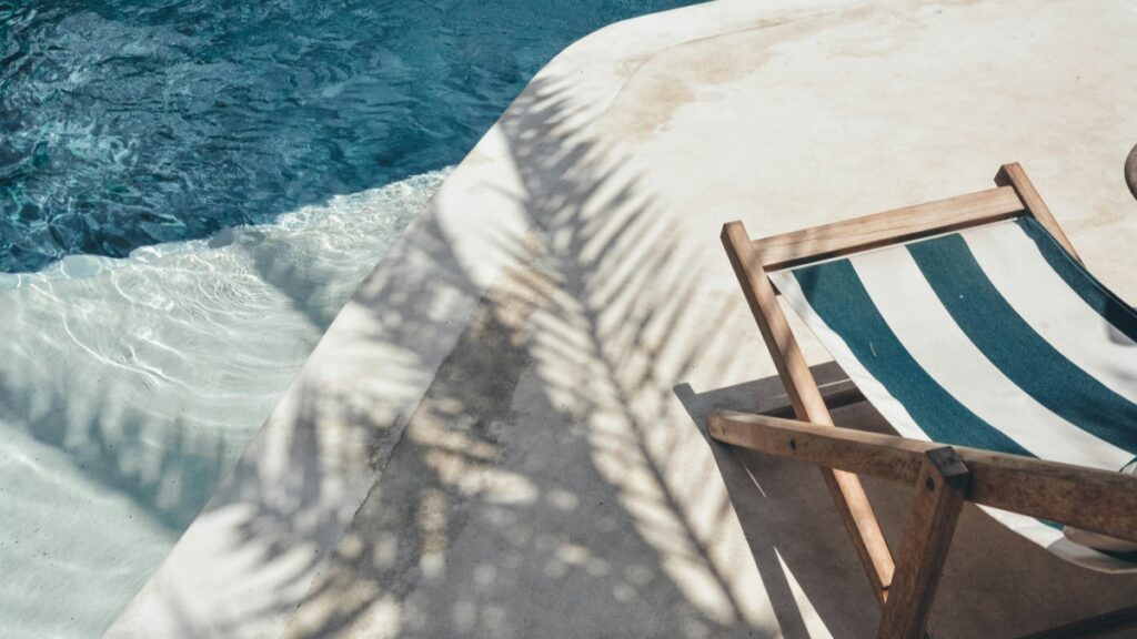 How WhatsApp Influencers in Luxembourg Can Collaborate with Brands in Brazil