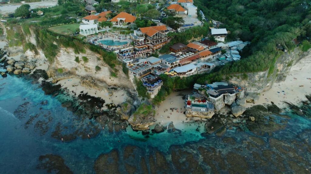 Praktesch Guide fir Letzebuerg Advertisere: wei een nepalesch Twitter-Creatoren identifizeiert, Risikoen managt (Regulatiounen) an effektiv Produkt-seeding duerchfeiert.