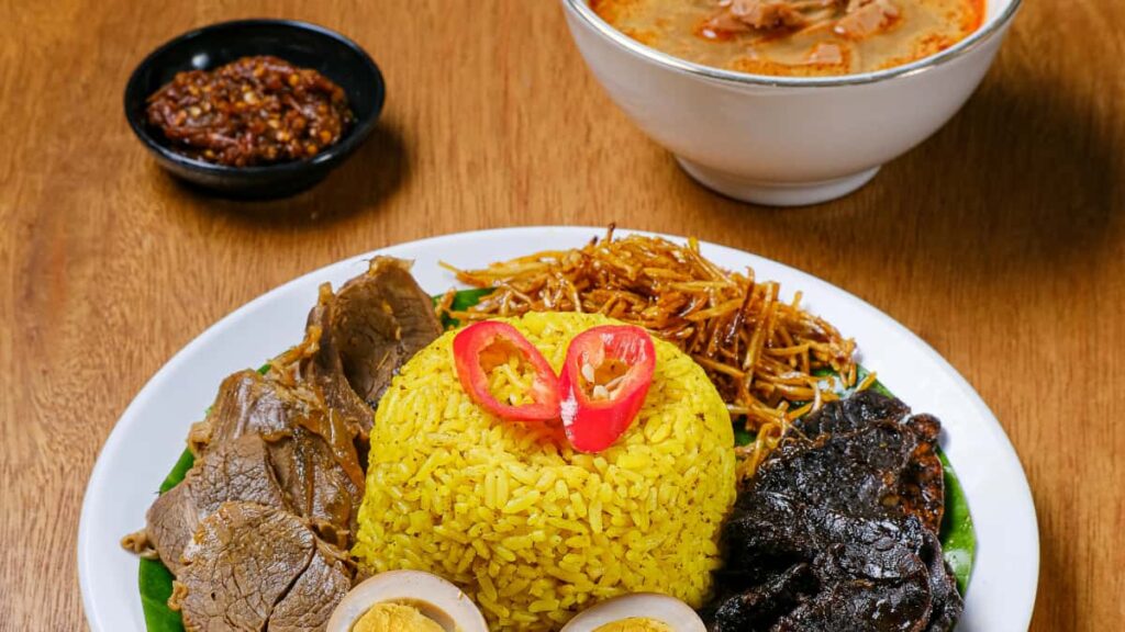 Praktesch Guide fir Letzebuergesch Advertiser: wei een Sri Lanka Josh Creatoren erkennt, bewaert an langfristeg mat mid-tier Creatoren zesumme schafft inklusiv lokale Taktiken, Plattform-Verglaich an konktrakt Tipps.