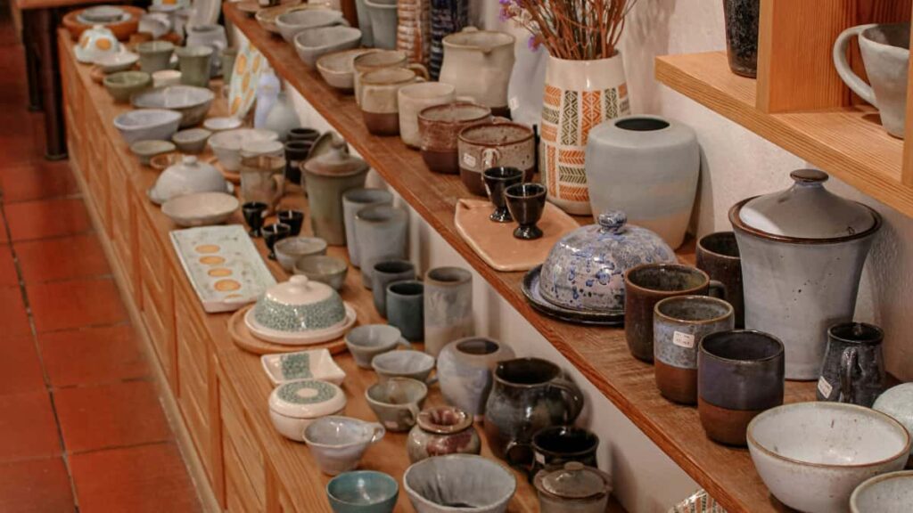 Praktesch Guide fir Annonceuren vu Letzebuerg: wei een bulgaresch WhatsApp-Creatoren identifizeiert, kontakteiert an viral Videoen zitt mat Beispiller, Risiko-Checks a Promo-Tipps.